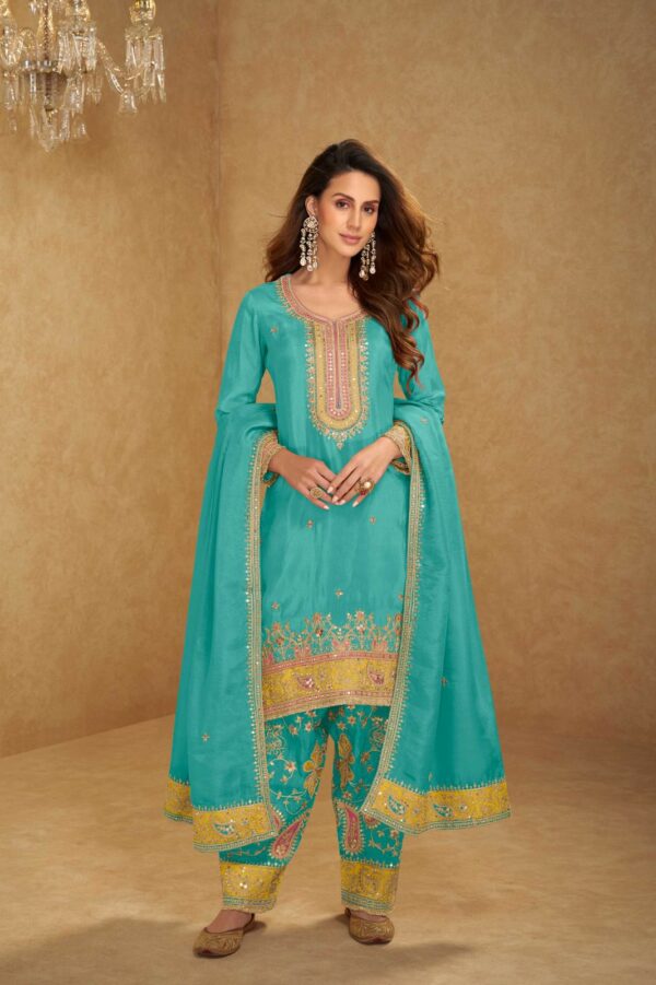 GULKAYRA DESGNER NUSRAT WHOLESALE RATE 3.jpg