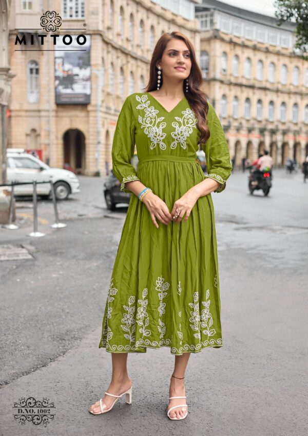 MITTOO QUEEN KURTI WHOLESALER SURAT 2.jpg