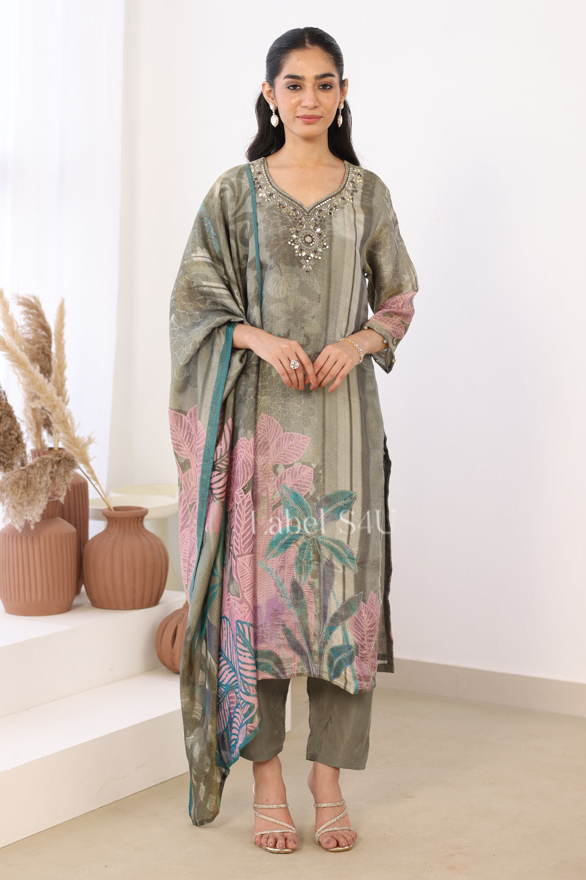 Shivali S4u Aarzoo-Suit Set New Arrival 2025 Rehmat Boutique Aarzoo-Suit Set 33 2.jpg