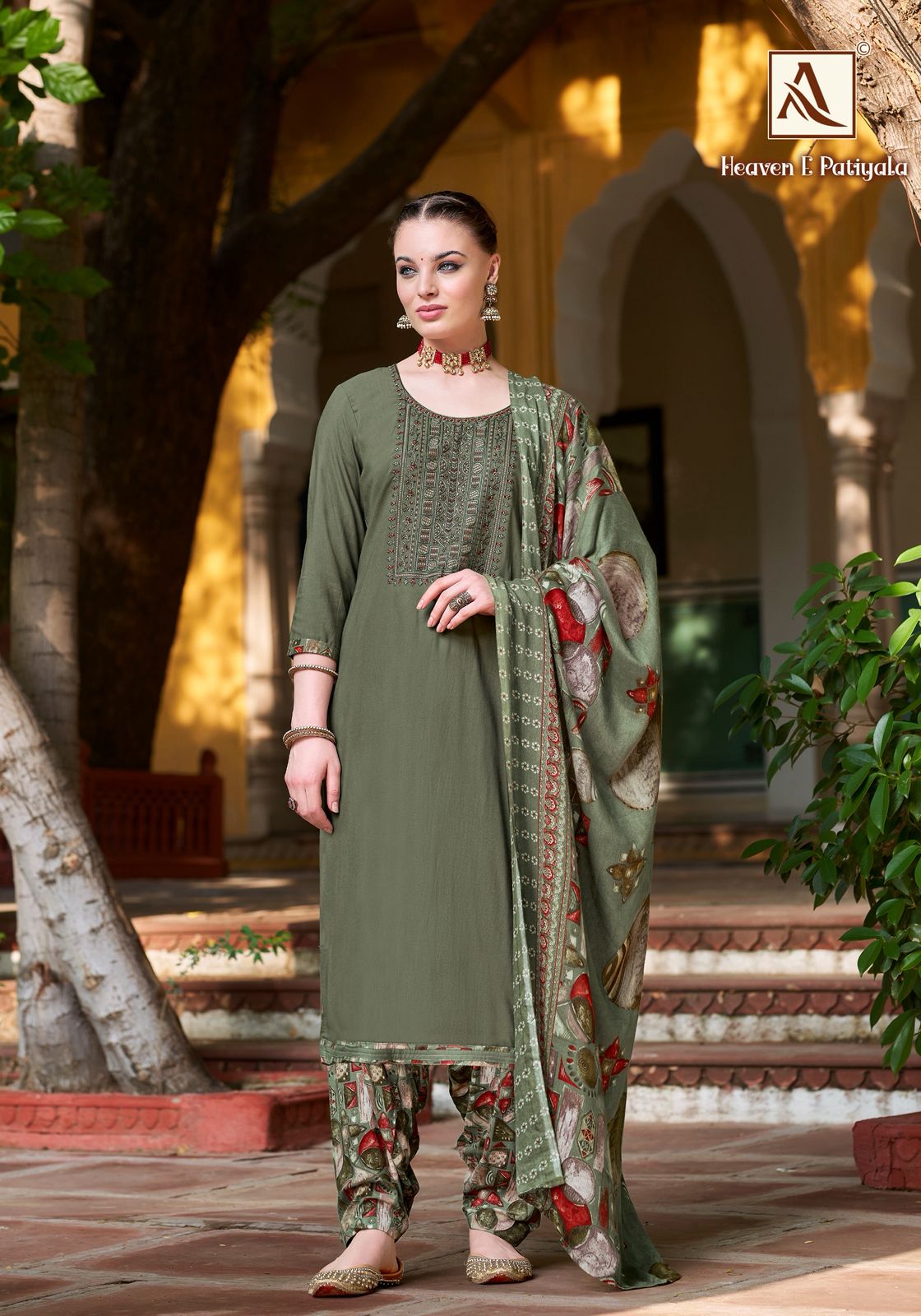 ALOK SUITS HEAVEN E PATIYALA Rehmat Boutique ALOK SUITS HEAVEN E PATIYALA ALOK SUITS HEAVEN E PATIYALA WHOLESALE PRICE 2.jpg