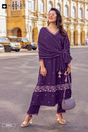 KADLEE KESARIYA READYMADE HANDWORK KURTIS 2.jpg