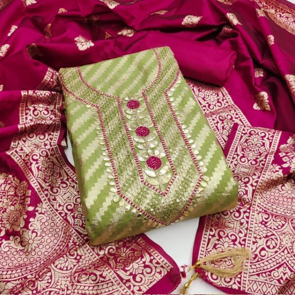 ₹500 Pcs : 6 PEHNAVA FASHION MART KARWAA SALWAR KAMEEZ 1 46 Rehmat Boutique ₹500 Pcs : 6 PEHNAVA FASHION MART KARWAA SALWAR KAMEEZ 1 46 PEHNAVA FASHION MART KARWAA SALWAR KAMEEZ 7.jpg